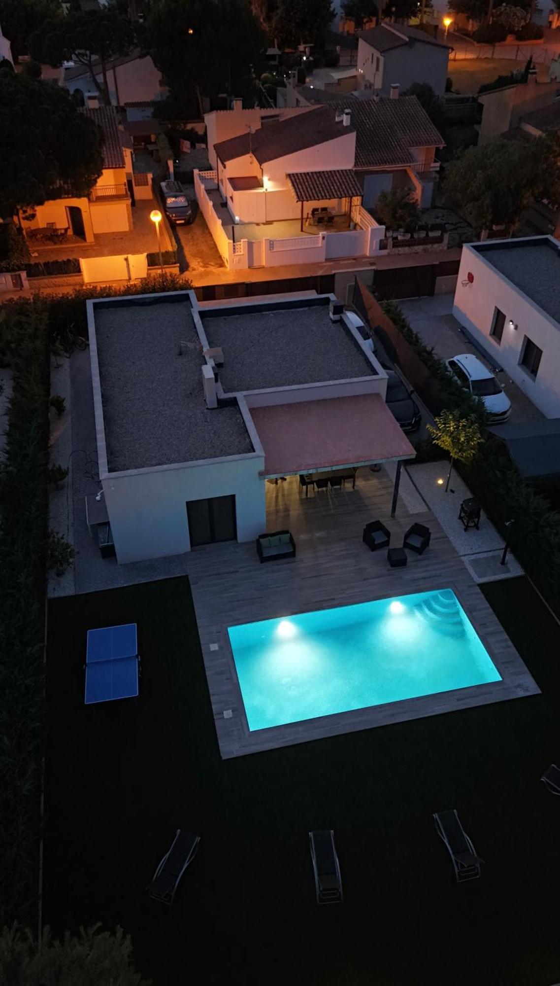 ל'אסטרטיט Villa Del Mas Pinell מראה חיצוני תמונה